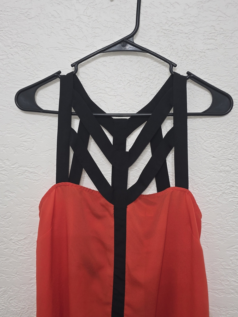 Bisou Bisou Coral-Red Strapless Top with Black Crisscross Straps SMALL - Picture 2 of 4